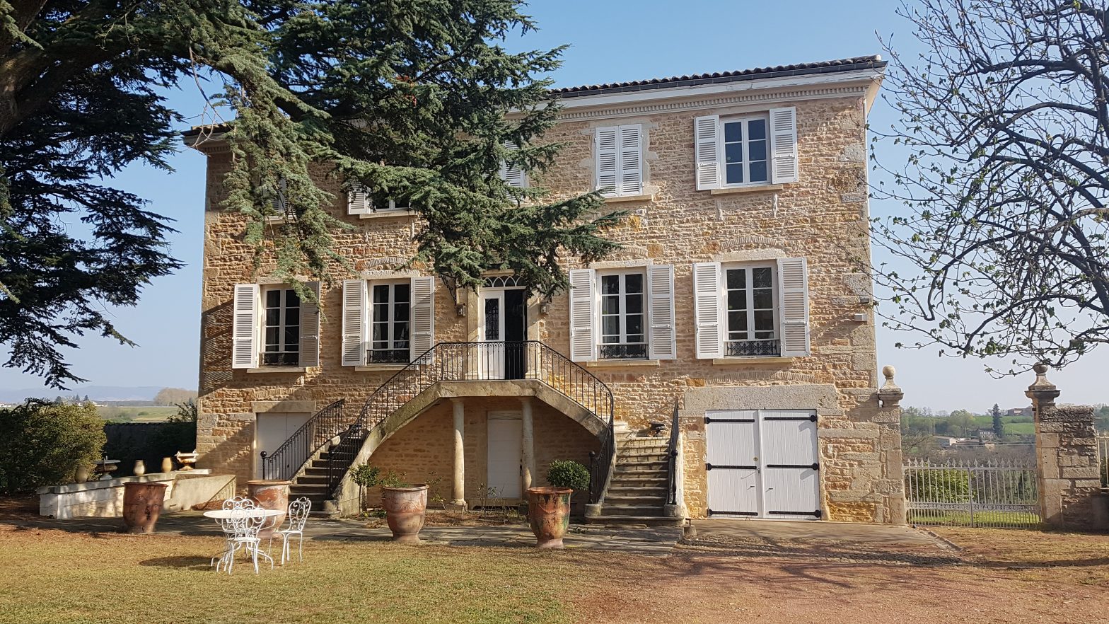 Prestige Properties to sell of 0.4 HA - beaujolais-en