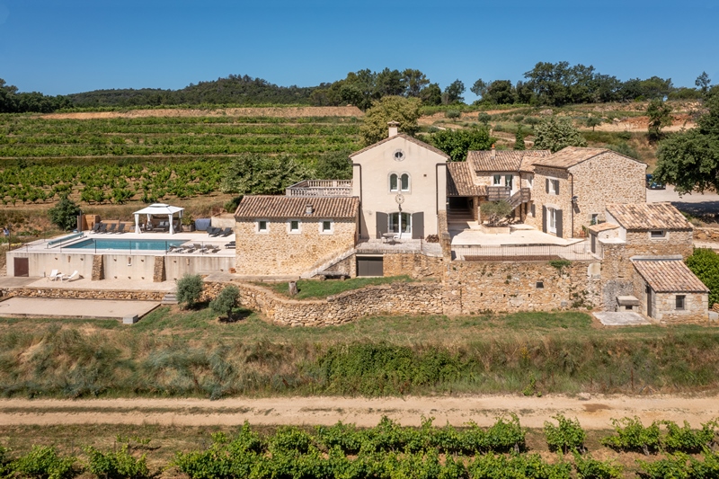 domaine viticole avec piscine